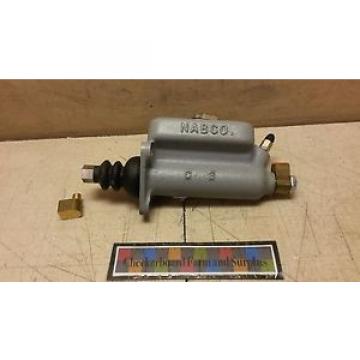 NOS Kobelco Master Cylinder 2438U43F1 2590-01-263-3002