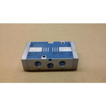 Rexroth 571 050 00 0 Valve NEW (LOC1187)