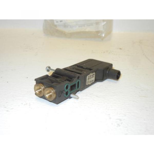 REXROTH BOSCH 0820 057 107 USED MINI COMPACT VALVE 0820057107 #4 image