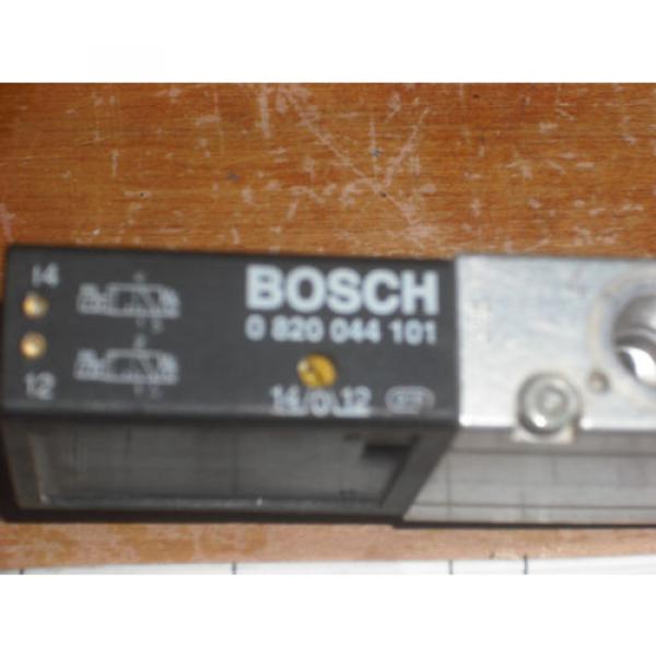 Bosch Rexroth 0 820 044 101  0820044101  DIRECTION CONTROL VALVE #6 image