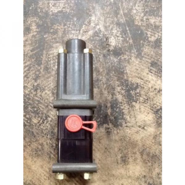 Rexroth Pilot Air Control Valve 1/4D P52901 #6 image