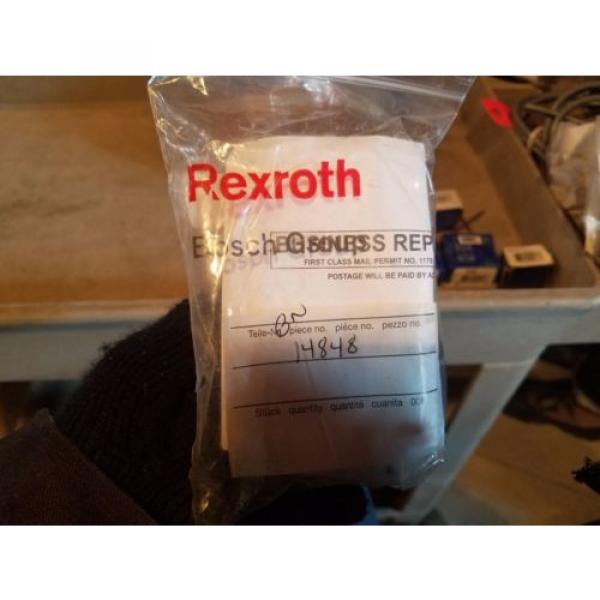 AUTHENTIC-Rexroth 24V-DC Solenoid Valve-5727490220-NEW IN PACKAGING #1 image