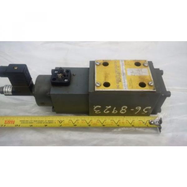 REXROTH 4WRE 10  DIRECT OPERATED PROPORTIONAL DIRECTIONAL VALVE #3 image