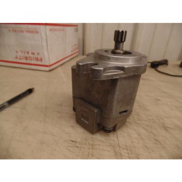 GENUINE BOSCH REXROTH SR12S37EK15R125 HYDRAULIC PUMP, 9-SPLINE, 05118, N.O.S #3 image