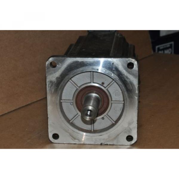 Indramat Rexroth MKD090B-058-KG1-KN Servo Motor #2 image