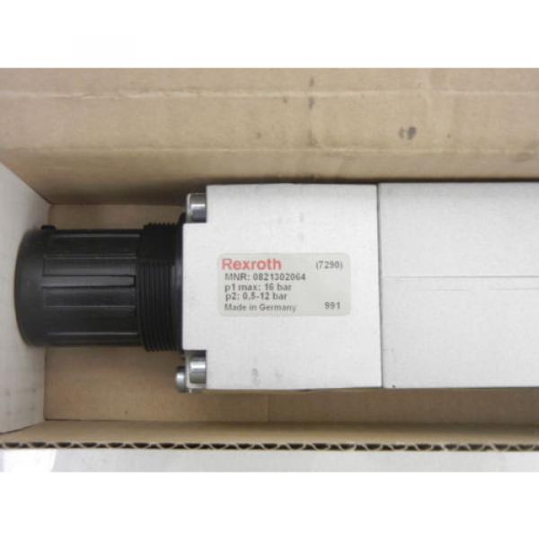 REXROTH 0821302064 NEW MANIFOLD MOUNT PRESSURE REGULATOR W/ GAUGE 0821302064 #2 image