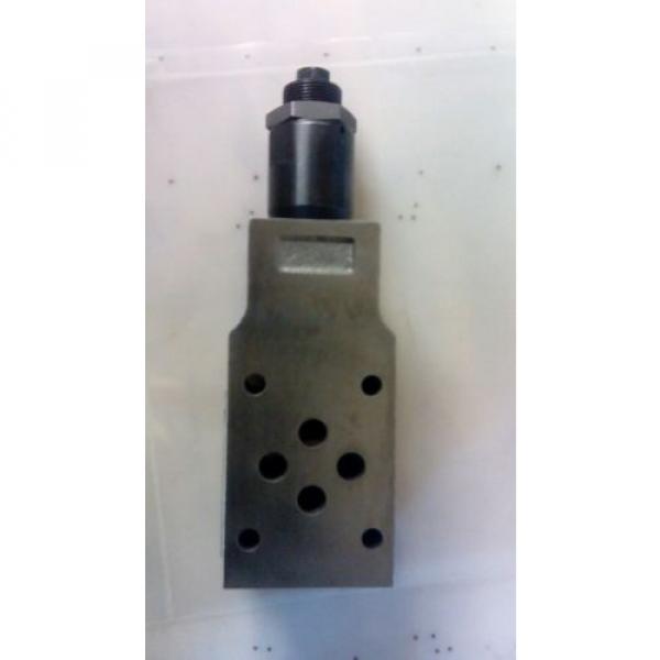 Rexroth R900409886 ZDB 6 VA2-42/200V Relief Valve #3 image